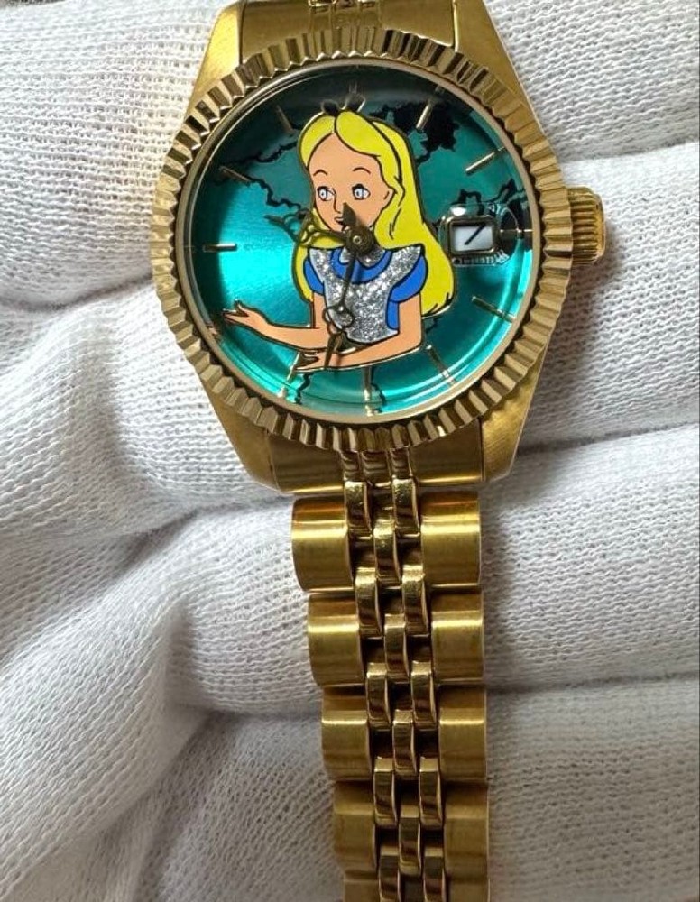 Achachum x Disney Alice Watch Rare Sold Out Collectible Used Working-image