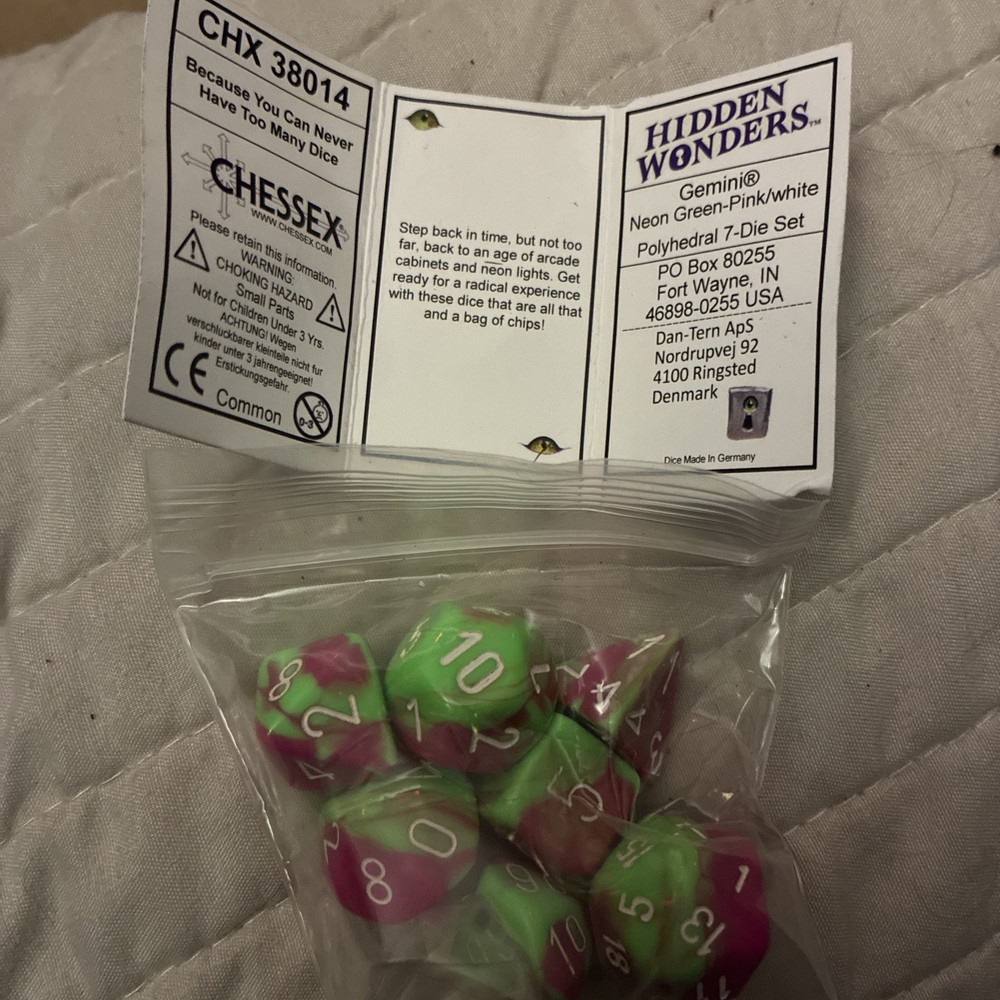 Chessex Gemini Neon Green-Pink Hidden Wonders Polyhedral Dice