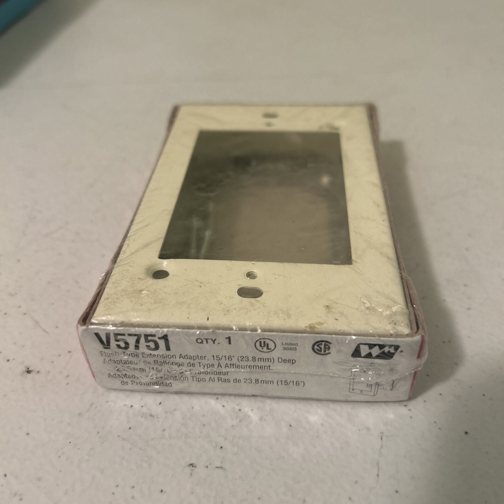 Wiremold V5751 Flush Type Extension Adapter, 1-Gang, 500/700 Series, Ivory H33