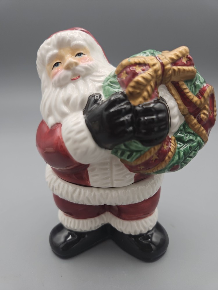 Fitz & Floyd Santa Claus Stackable Salt and Pepper Shakers