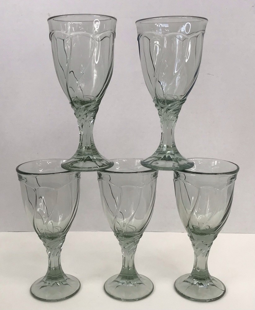 Vintage Set Of 5 Noritake Sweet Swirl Light Green Wine Goblets 6 3/4” (A)