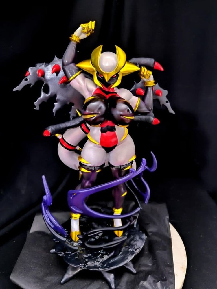 Giratina model figures #3b11e5