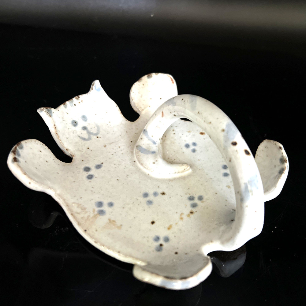Handmade Studio Art Pottery Cat Kitty  Dish Tail Handle Signed Adorable 5