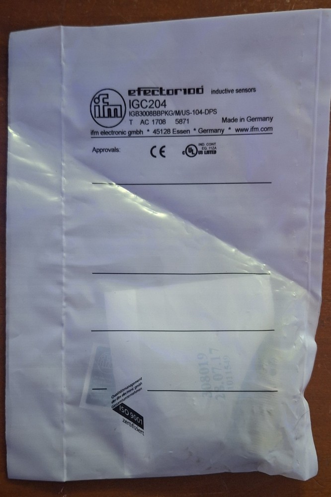 *NEW/SEALED* IFM Electronic IGC204 Inductive Proximity Sensor - USA location