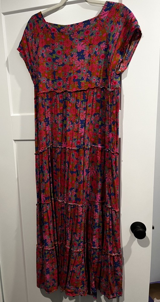 Natural Life Size M Cap Sleeve Tiered Maxi Dress Pink Floral Peasant Boho Rayon