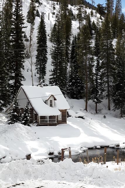 Photo:Vail Colorado 2016 Snowy Cabin Ski Resort Winter Mountain Scene
