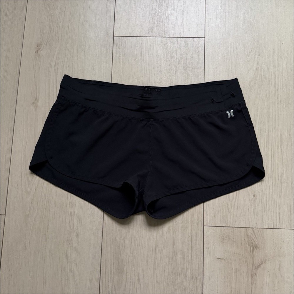 Hurley Women's Black Athletic Shorts Polyester/Spandex Elastic Waist S