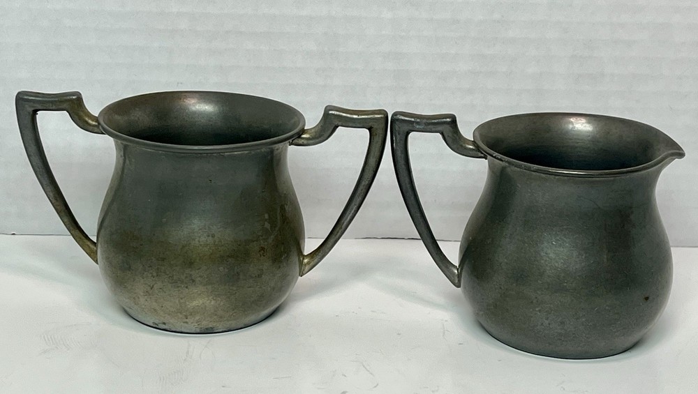 Vintage Old English Genuine Pewter 09 Creamer & Sugar Set