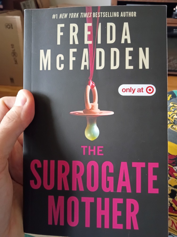 The Surrogate Mother by Freida McFadden (2025, Paperback) Sprayed Edges Book