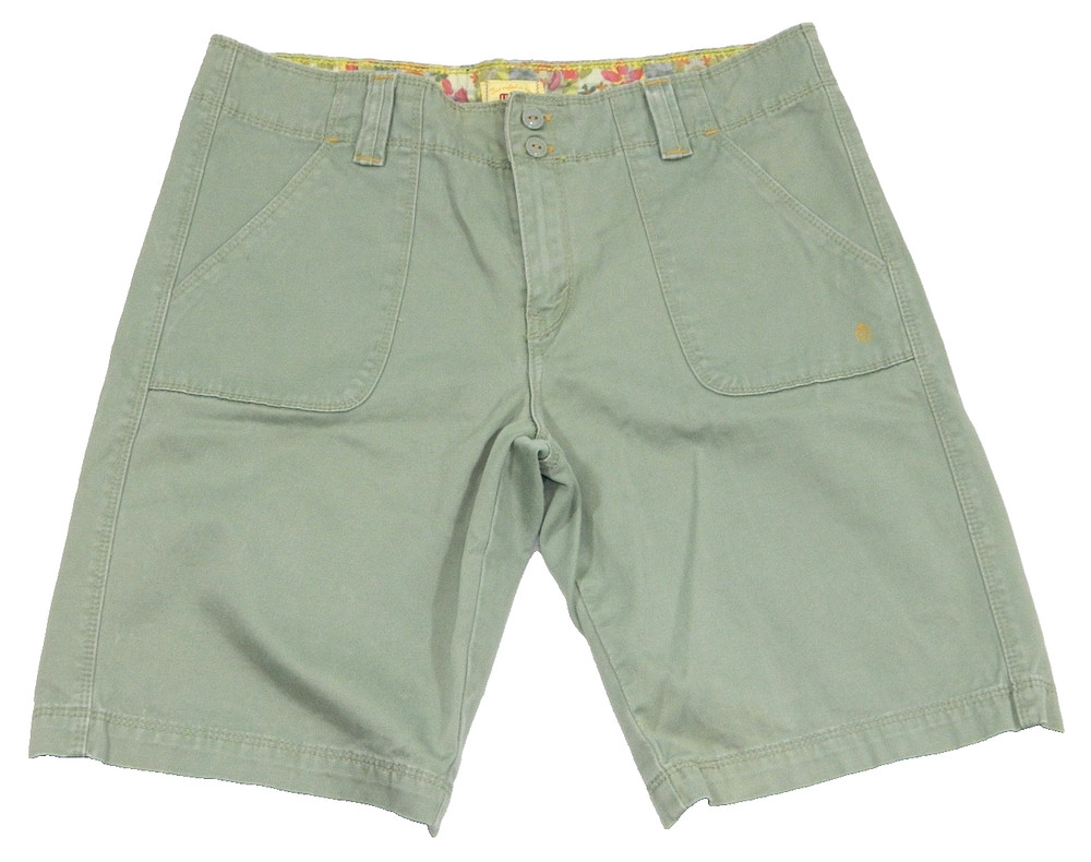 Women's Levi's Shorts Vintage Bermuda Green Denim no Tag measured size 32
