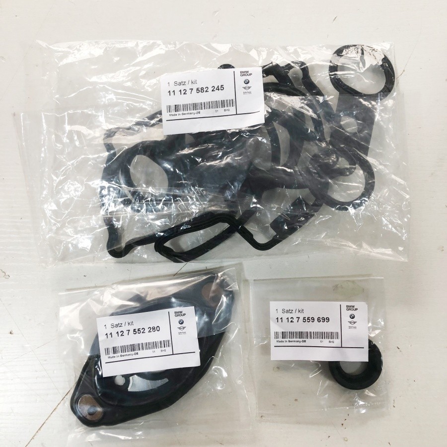 11127582245 Valve Cover Gasket Set For BMW X3 X5 Z4 328i 528i 2.0L 3.0L 2005-13