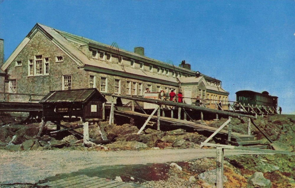 Summit House Hotel - Mt Washington New Hampshire NH - Postcard