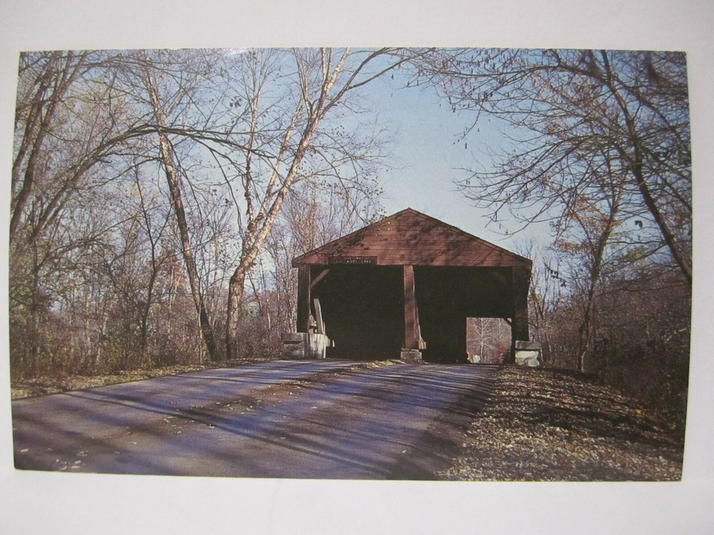 BROWN COUNTY STATE PARK COVERED BRIDGE POSTCARD NASHVILLE IN INDIANA 1960s