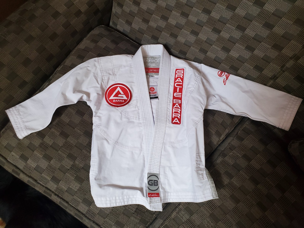 Gracie Barra Jiu Jitsu Gi Top Kids Y3 White Excellent Equipe GB Edition Kimono