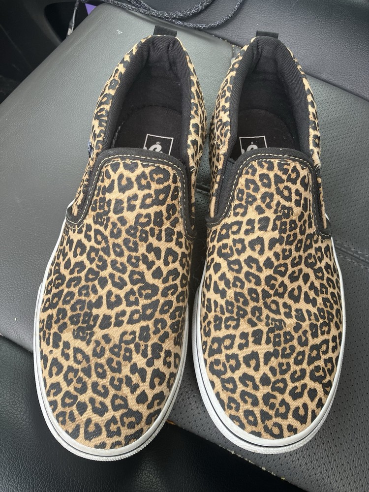 Vans Slip-On Skate Shoe - Leopard Missy Size 5 Women’s 6.5 Euro 36.5