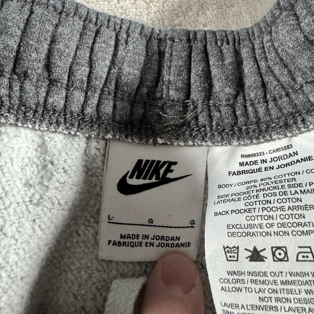 Nike Men's L Sportswear NSW Club Fleece Gray White Swoosh Shorts BV2721-071