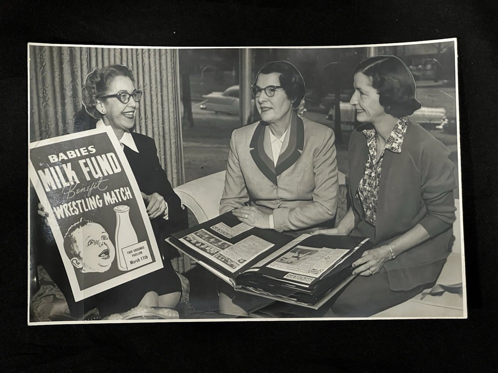 Vintage Tulsa Oklahoma Press Photo Babies Milk Fund Wrestling Benefit