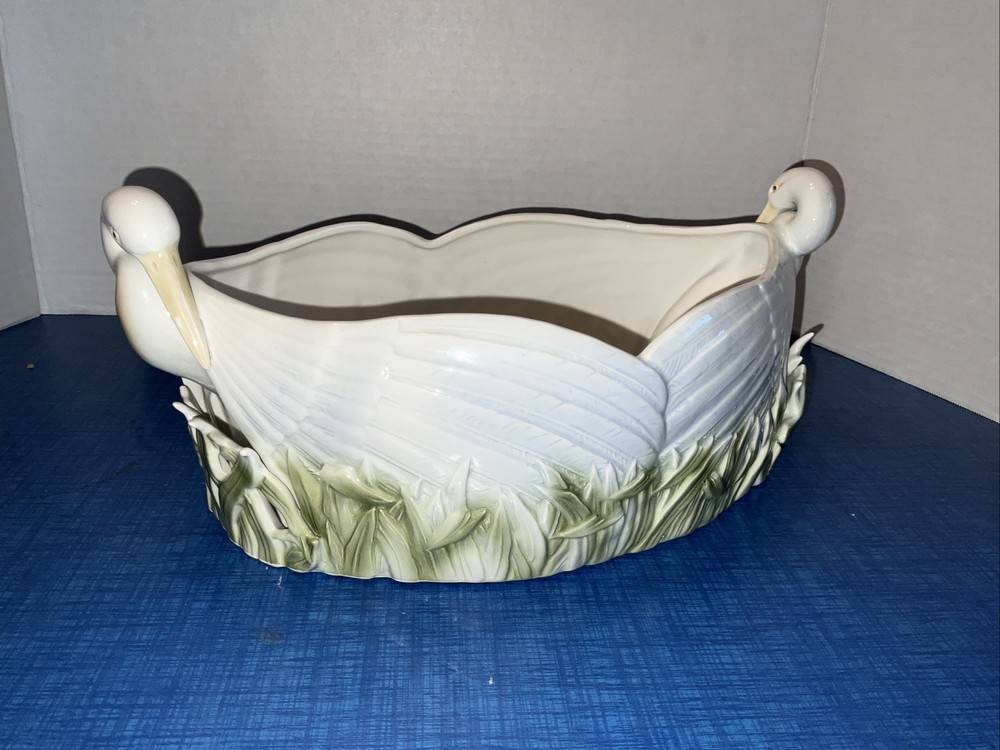 Vintage Fitz and Floyd 1981 Double Swan Porcelain Decorative Bowl Planter 12”