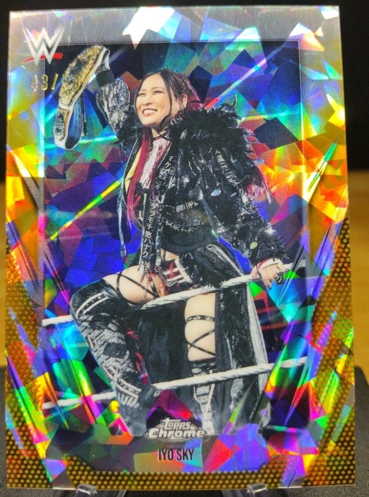 2026 Topps Chrome Sapphire WWE 35 Iyo Sky  Gold/50