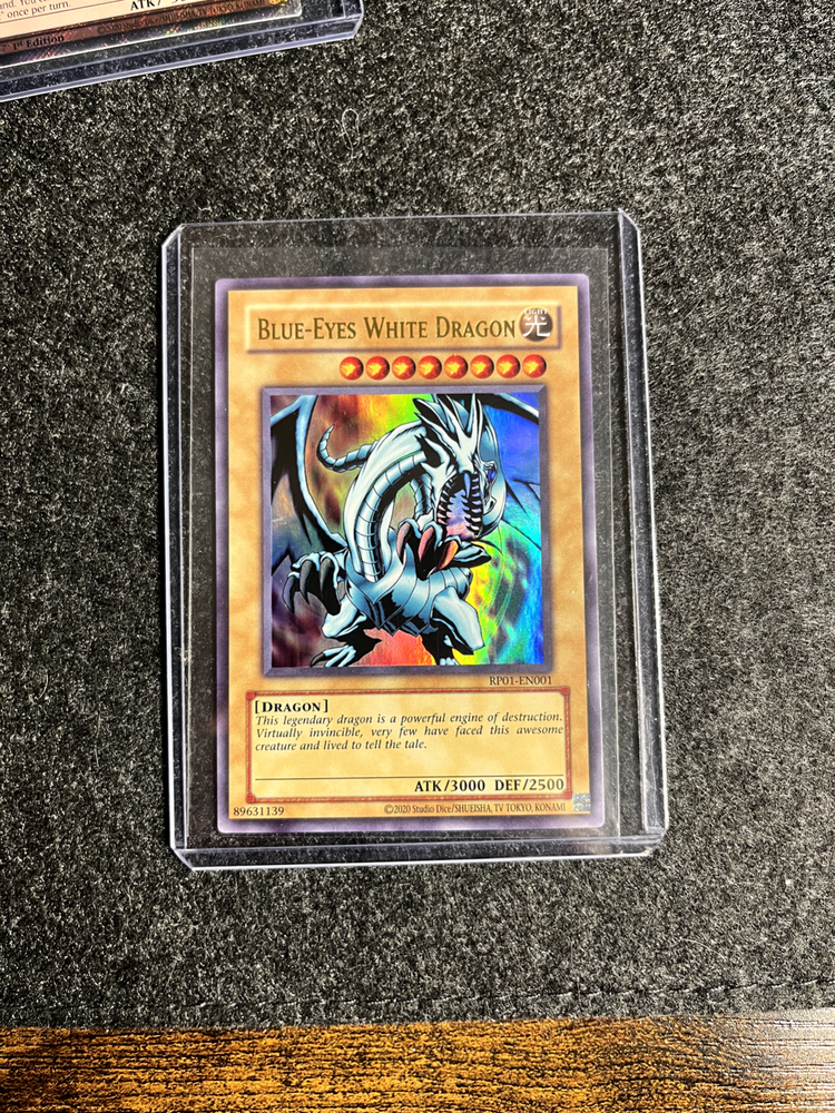 Blue-Eyes White Dragon - RP01 EN001 Unlimited - Yu-Gi-Oh! TCG