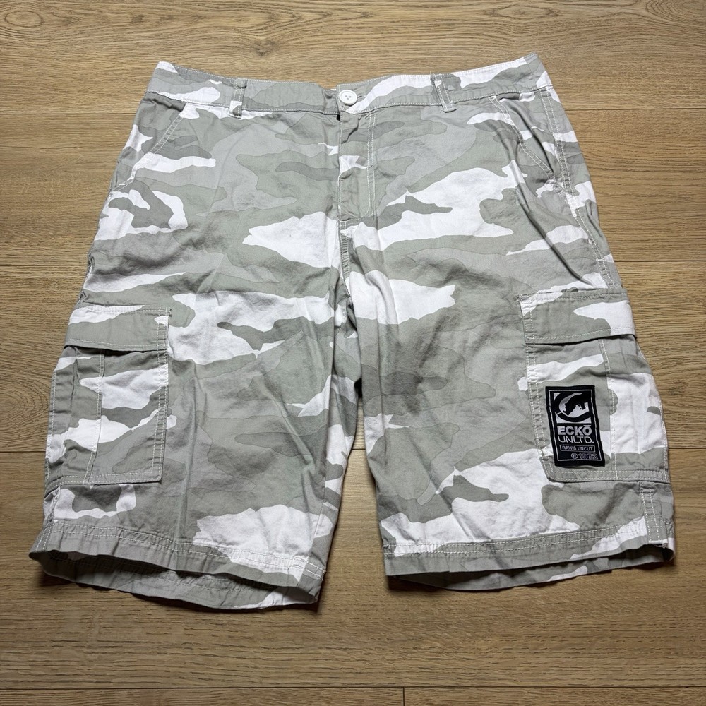 Ecko Unltd Shorts Y2K Mens 34 Cargo Pocket Cotton Flat Front Gray Camo Skater
