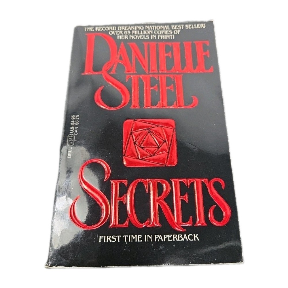 Secrets : A Novel by Danielle Steel (1986, Trade Paperback)