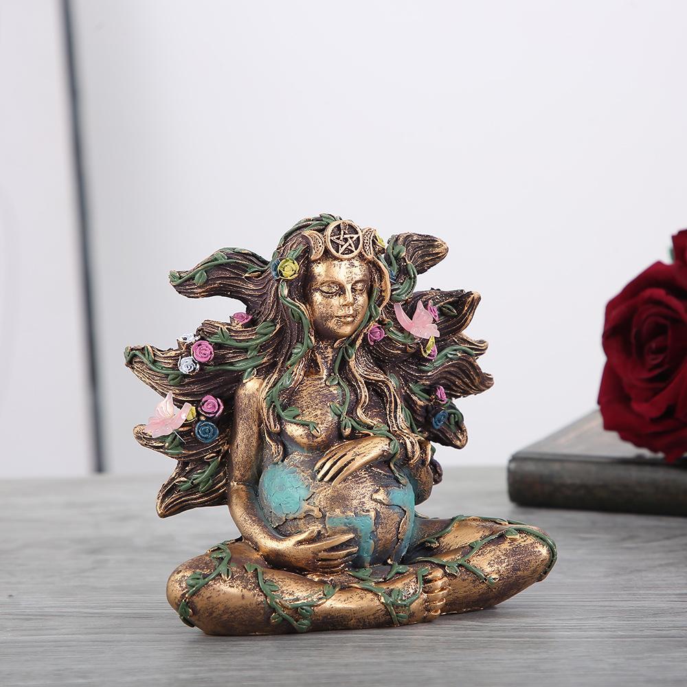 Figurines Mother Earth Resin Carved Small Novelty Multicolor Modern Free Stand