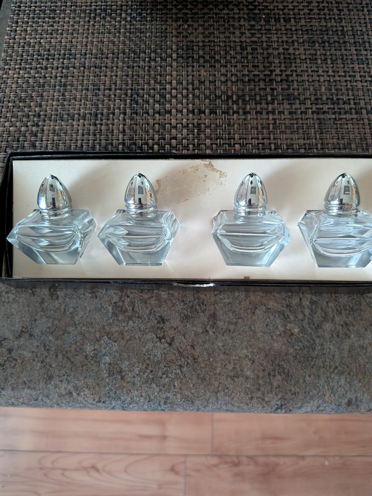 Vintage Glass Salt And Pepper Shakers Set Of Four In Box. With Silver Tone Top