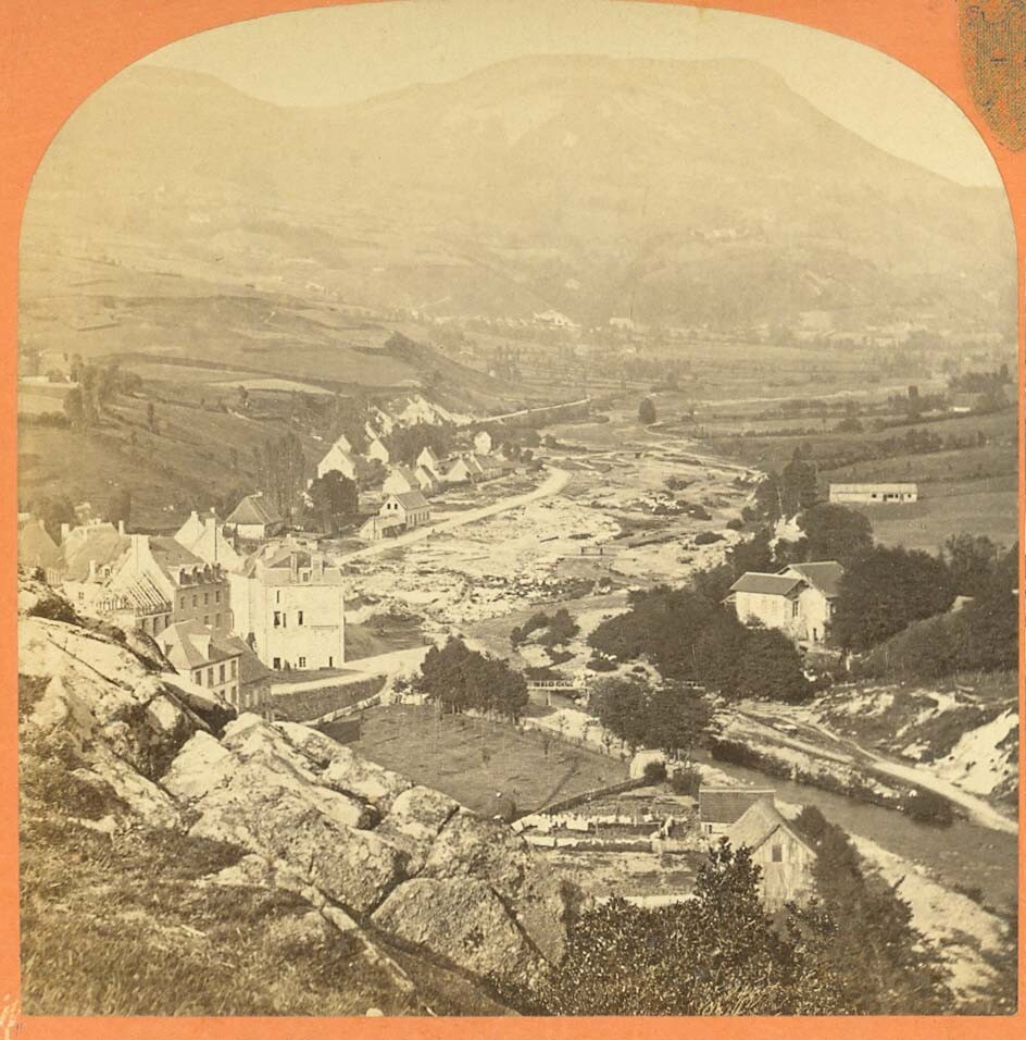 D0162~ FRANCE - E. Lamy - Auvergne– Valley of Bourboule Stereoview