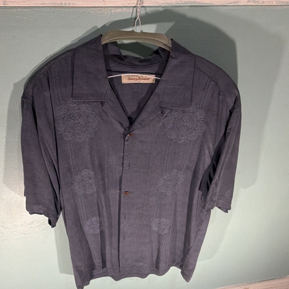 Tommy Bahama Men's L Blue Embroidered Silk Woven Collared Short Sleeve Button-Up