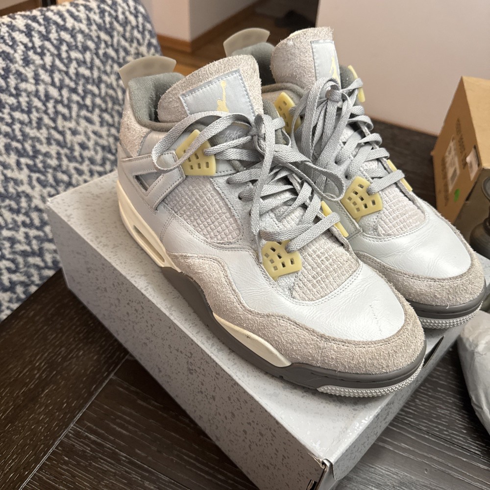 Jordan 4 Craft Men’s Size 13