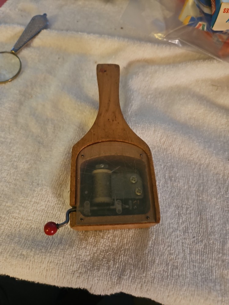 Vintage 70’s Creative Playthings Music Box Hand Crank Musical Toy Swan Lake