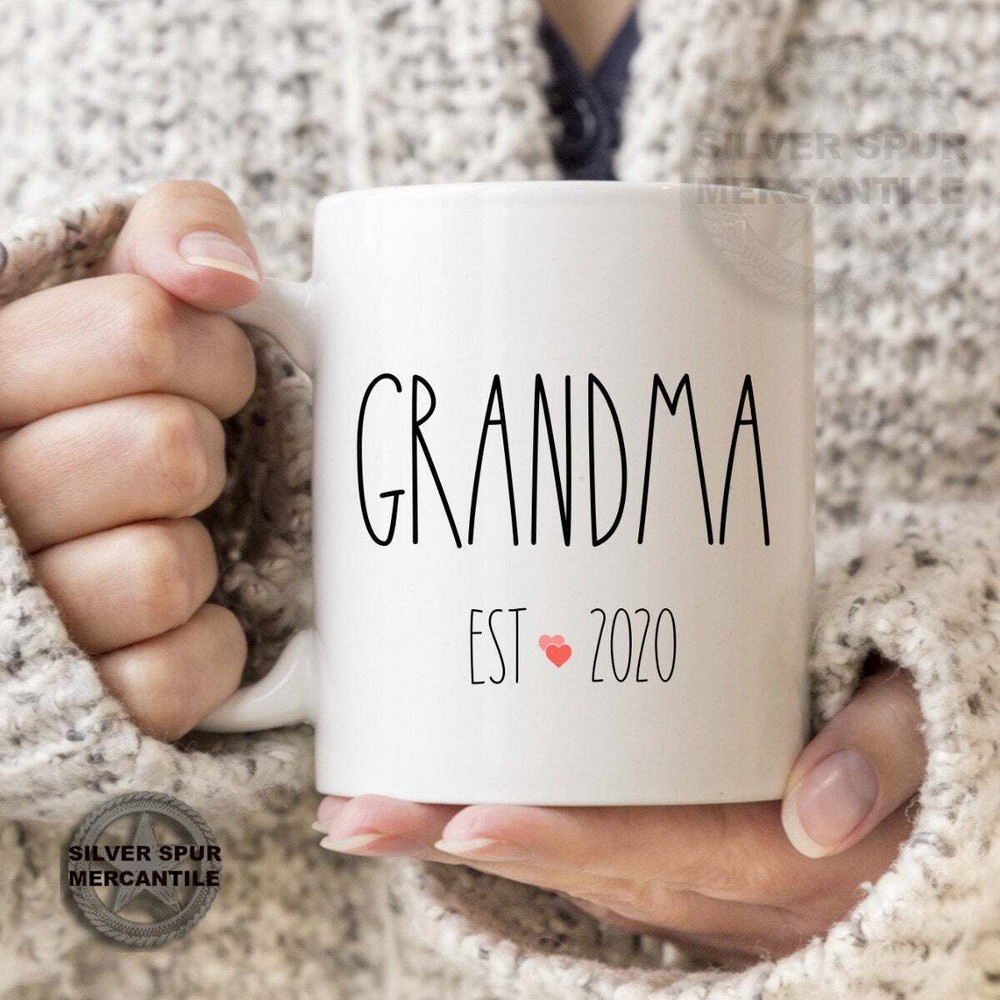 Grandma Est 2020 New Grandma Gift Mug For New Grandparents Customized Mugs Baby