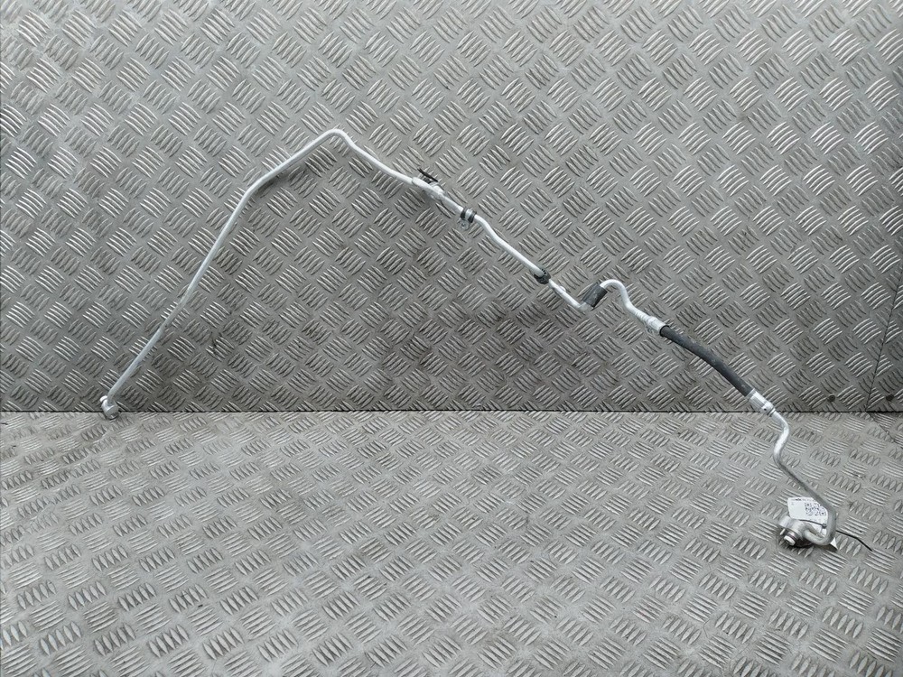 BMW 1 SERIES AC AIR CONDITIONING PIPE HOSE 6832951 F40 2019 - 2024