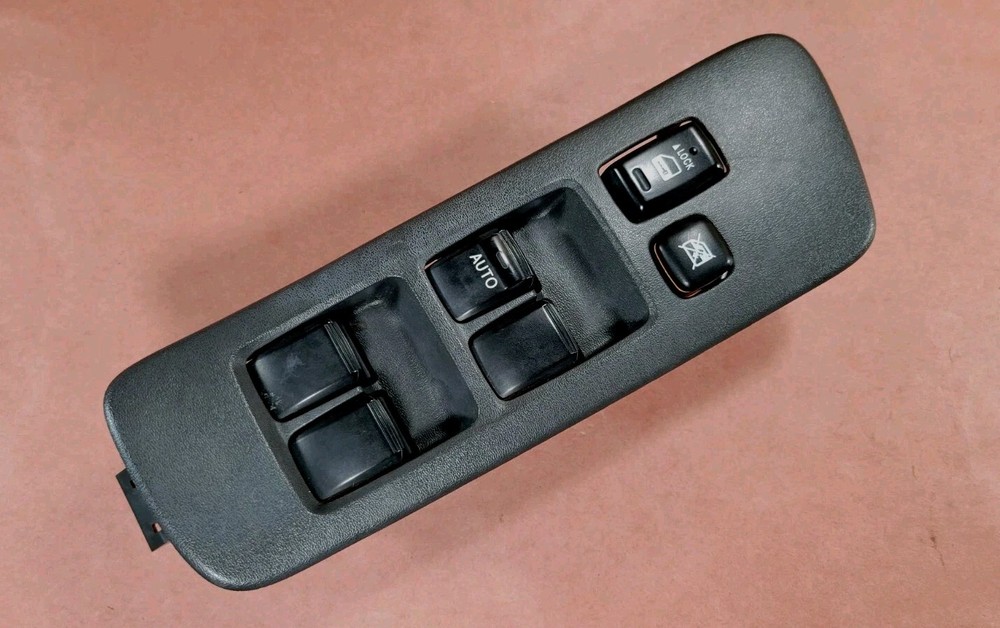 2001-2007 TOYOTA HIGHLANDER FRONT LEFT DRIVER MASTER POWER WINDOW SWITCH OEM