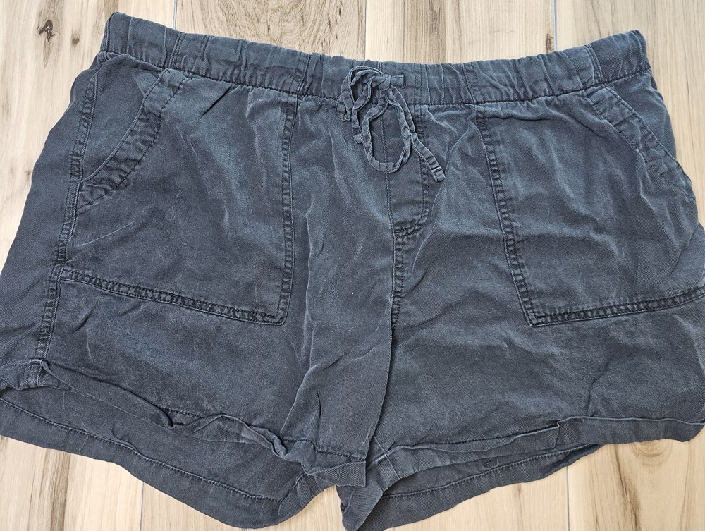 Gap Drawstring Women Shorts Black Size XL~ 100% Lyocell