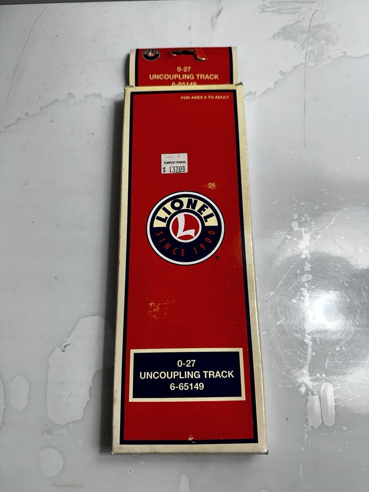 Lionel Uncoupling Straight Track (0-27 Gauge) SKU: 6-65149