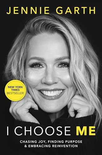 I Choose Me: Chasing Joy, Finding - Hardcover, by Garth Jennie - Very Good b