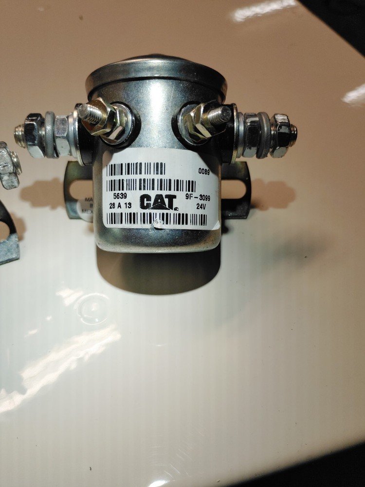 Caterpillar 9f-3099 solenoid switch (OEM) NEW OUT OF BOX