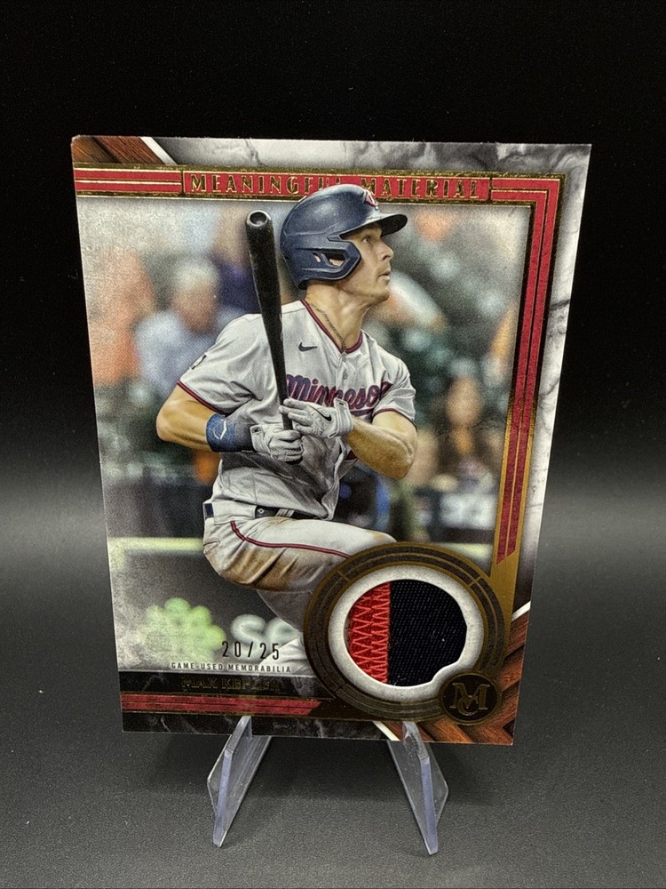 2022 Topps Museum Collection - Gold Meaningful Materials Relics Max Kepler /25