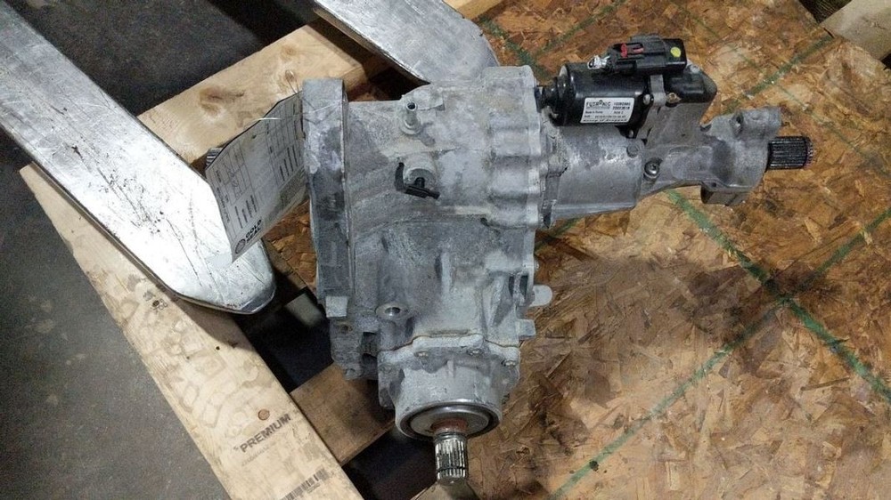 Transfer Case Fits 17-18 XT5 2276292