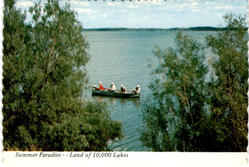 Land of 10,000 Lakes, Crosslake, Minnesota Postcard