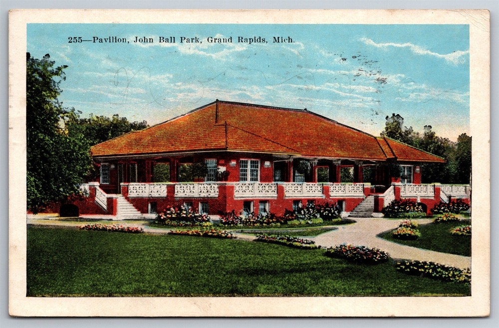 Pavilion John Ball Park Grand Rapids MI C1925 Postcard N24
