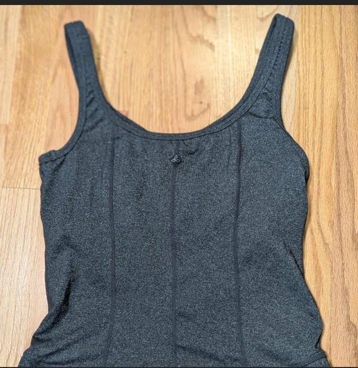 PrAna Womens Size M Charcoal Grey Scoop Neck Tank Top