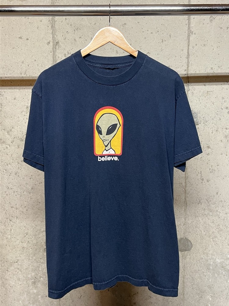 Early 2000s Alien Workshop Skateboards T-Shirt Navy Men's Large 20x28.5