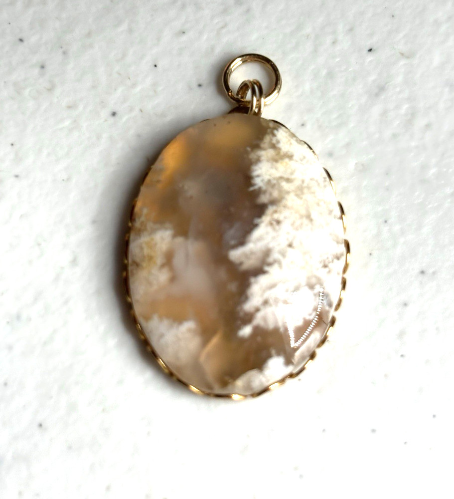 Vintage Natural Moss Agate Oval Pendant, Gold Plated, Scalloped Edge