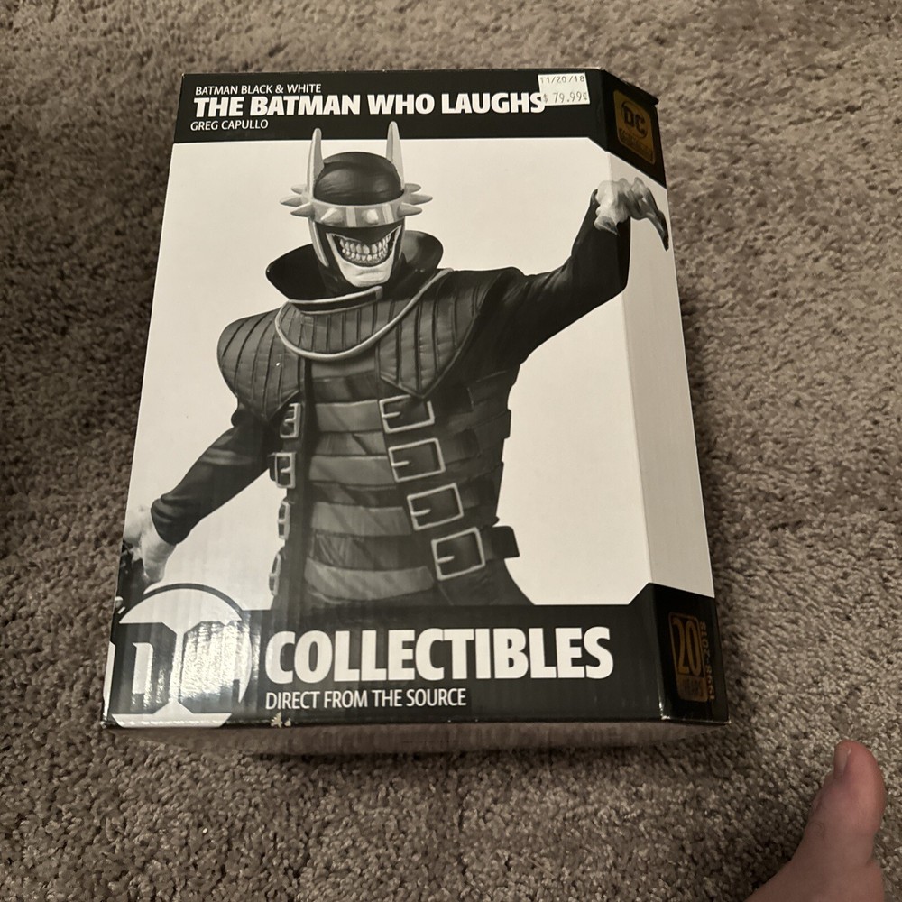 DC Collectibles Batman Black & White The Batman Who Laughs by Greg Capullo