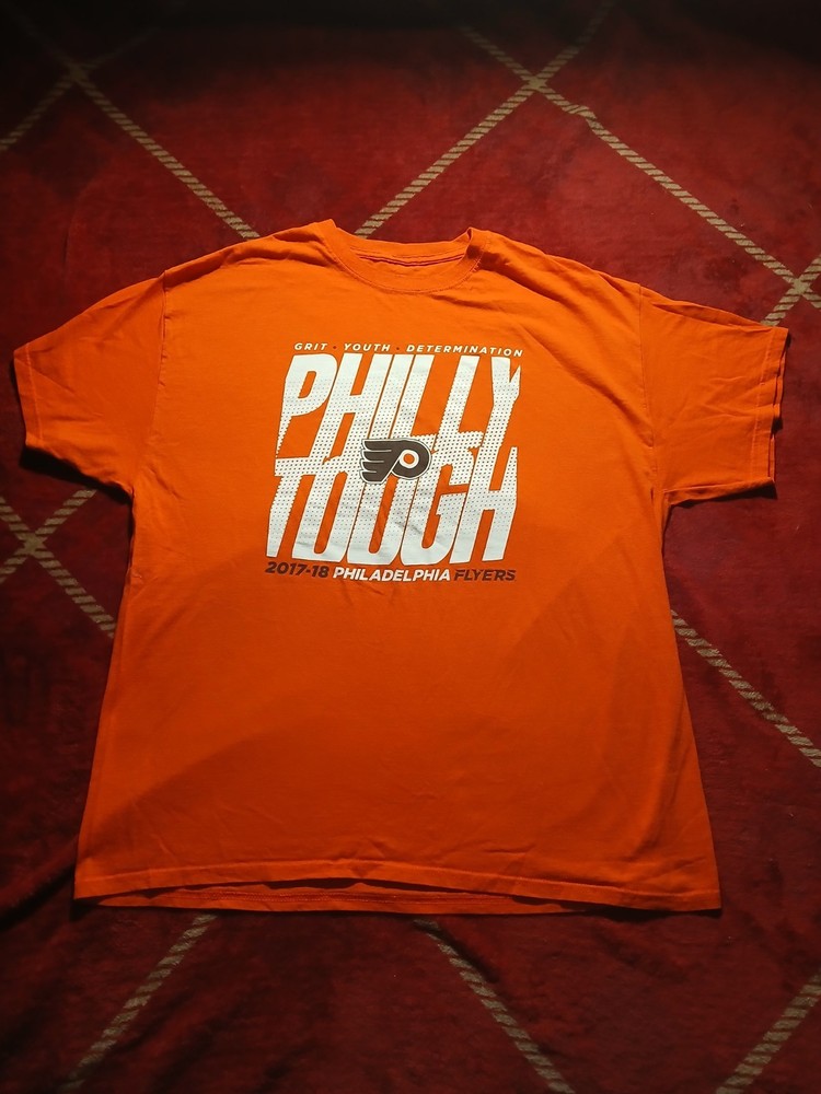 Philadelphia Flyers graphic  T-shirt Size XL