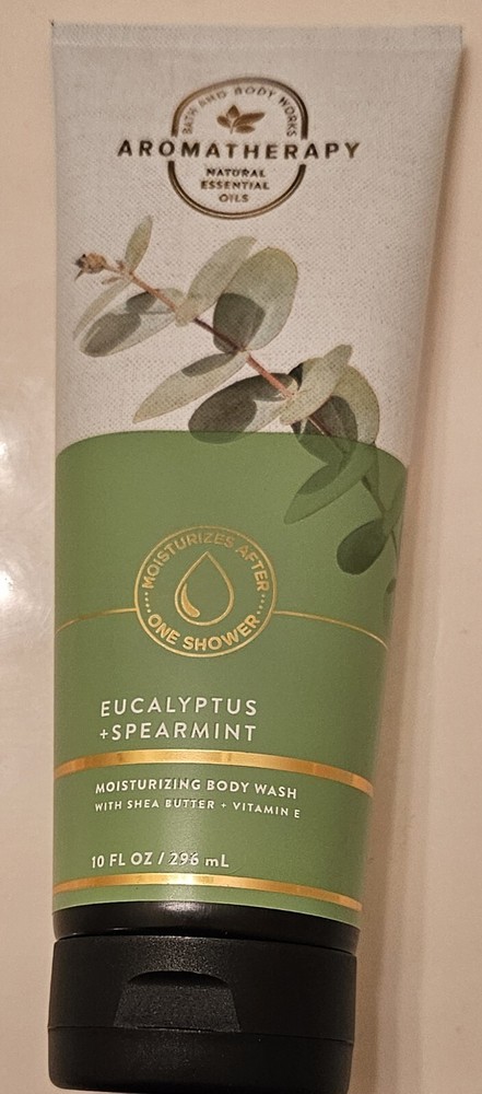 Bath and Body Works Aromatherapy Eucalyptus + Spearmint Moisturizing Body Wash
