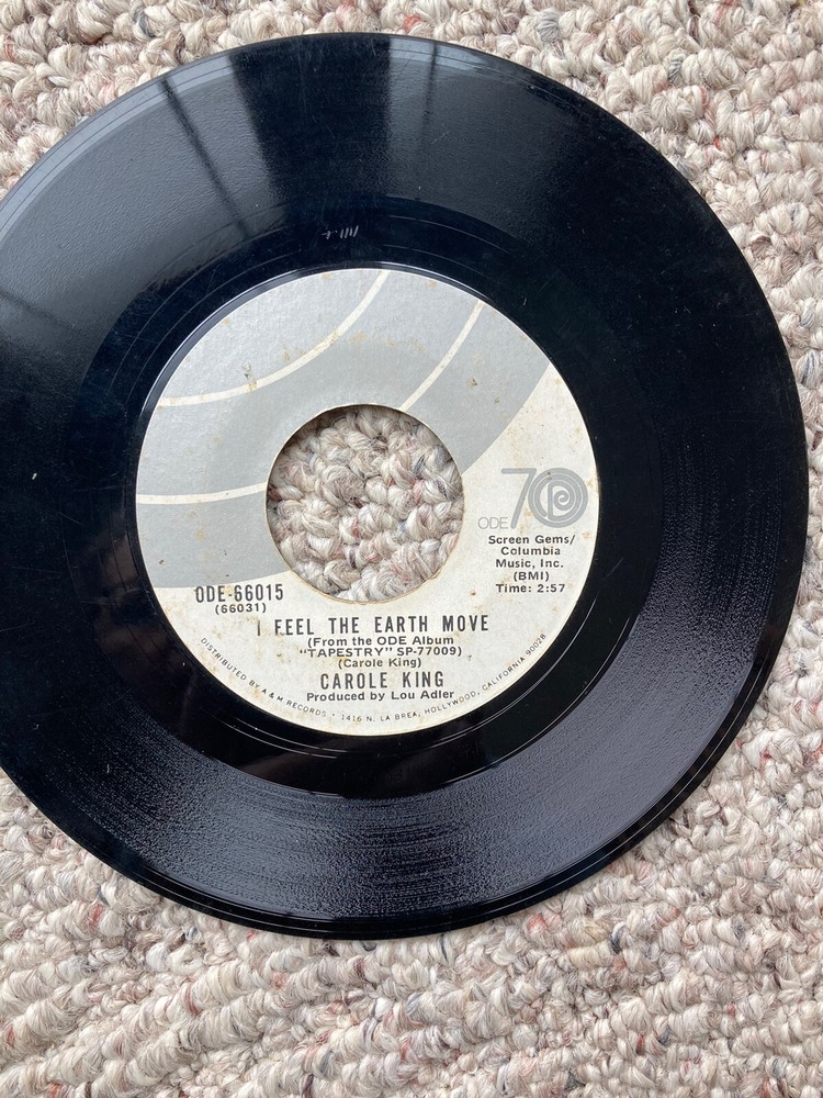 CAROLE KING - IT'S TOO LATE/I FEEL THE EARTH MOVE- ORIGINAL ODE 45 - Juke Box